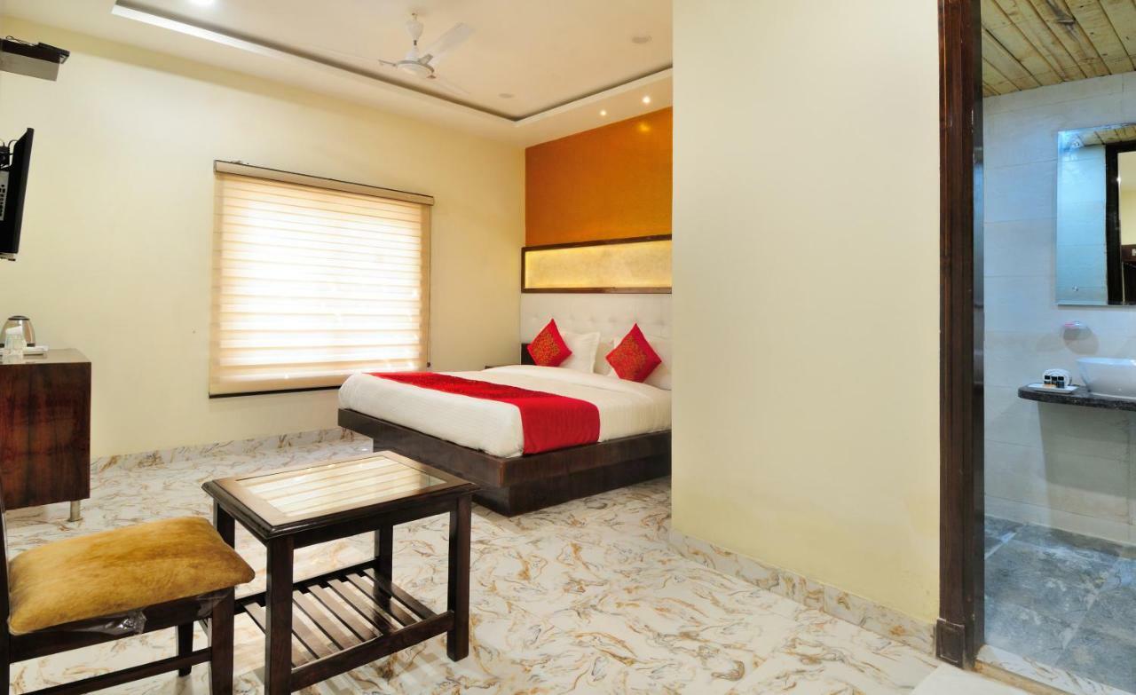The Grand Uddhav Hotel New Delhi Luaran gambar