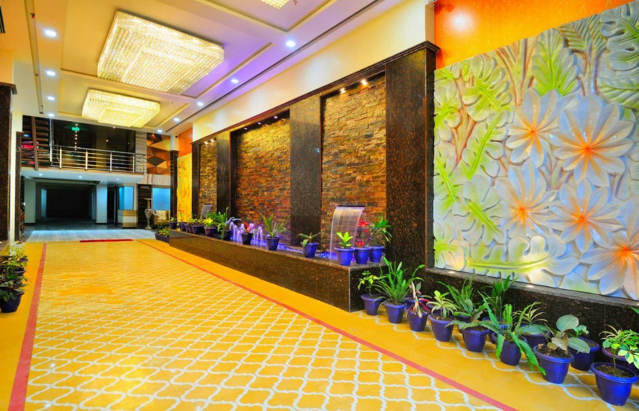 The Grand Uddhav Hotel New Delhi Luaran gambar