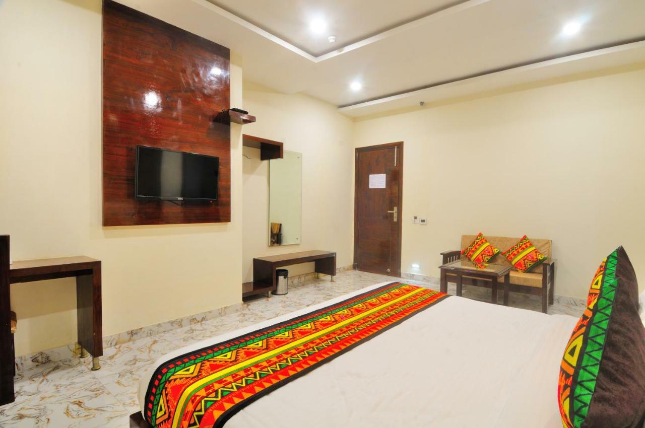 The Grand Uddhav Hotel New Delhi Luaran gambar